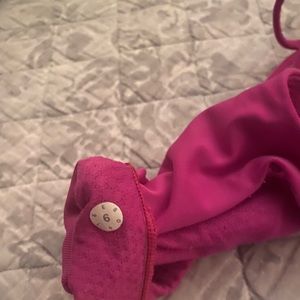 Lululemon sports bra